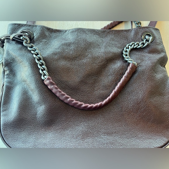 NWT Elie Tahari 100% Pebbled Leather Tote in Claret - Picture 7 of 17